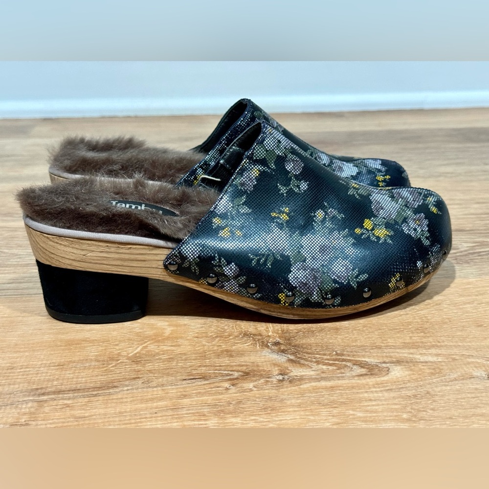 NEW Jambu Monaco Faux Fur Blue Floral Leather Mule/Clog Size 7.5
